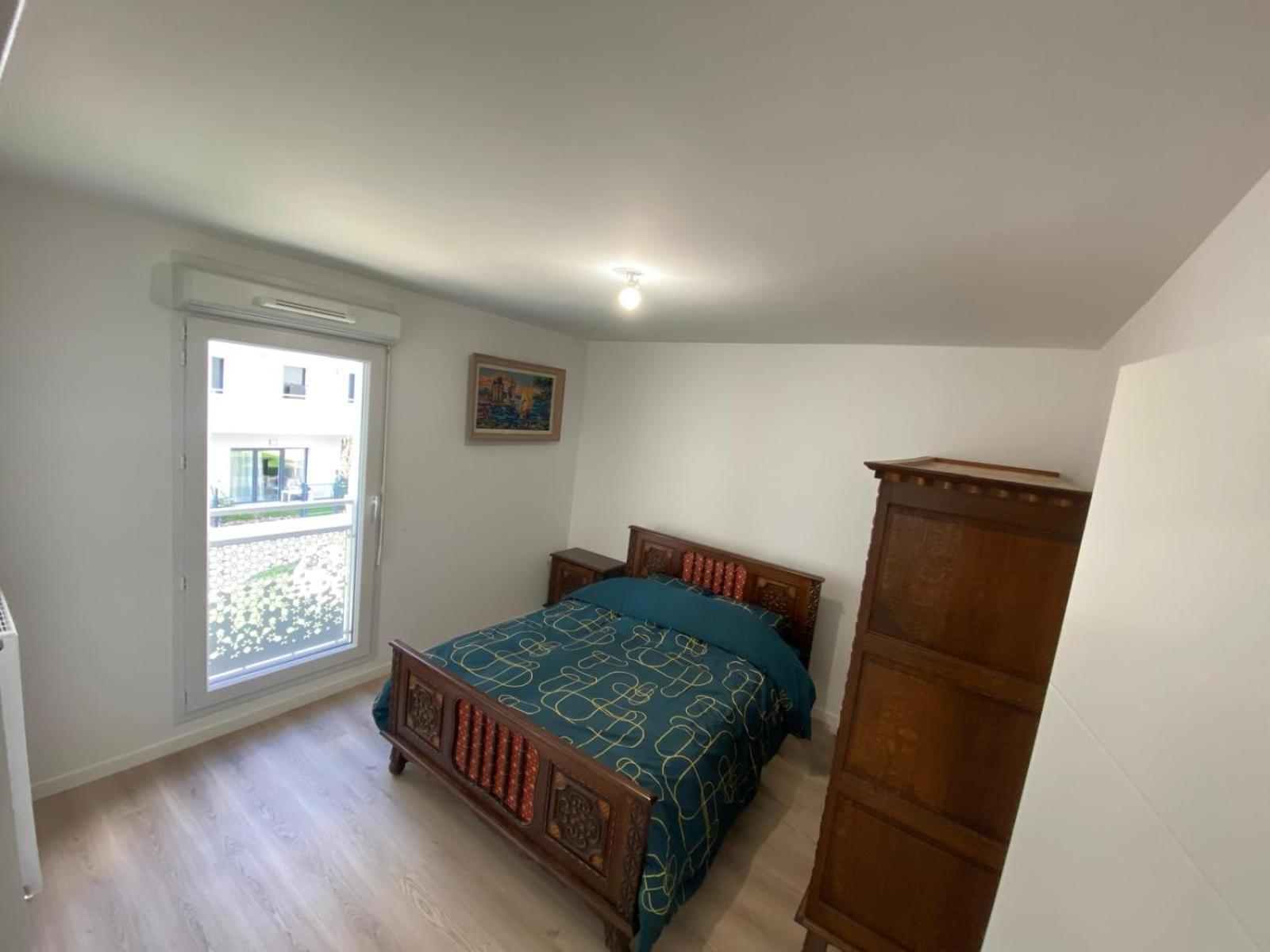 Joli Appartement F2 Bobigny Metro Proche Paris Exterior foto
